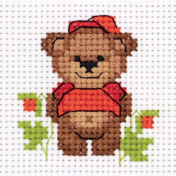 NEW Baby Bear Cros Stitch Embroidery Kit - Picture 1 of 6